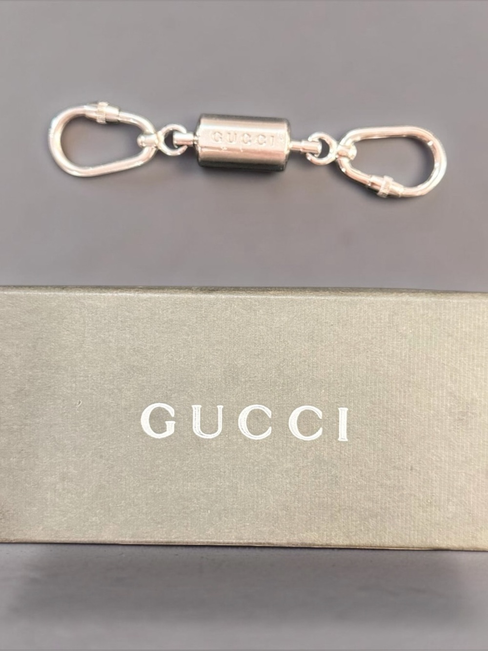 VINTAGE GUCCI DOUBLE CARABINER KEYCHAIN SILVER-TONE WITH BOX